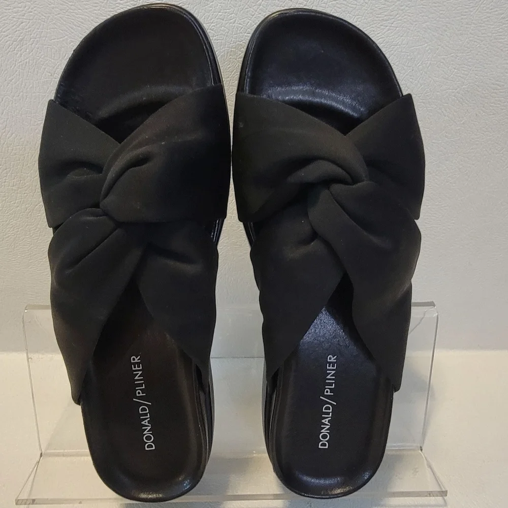 DONALD J PLINER FOLLEY BLACK LEATHER PLATFORM WEDGE WOMENS SLIP ON SANDALS - Picture 9 of 9